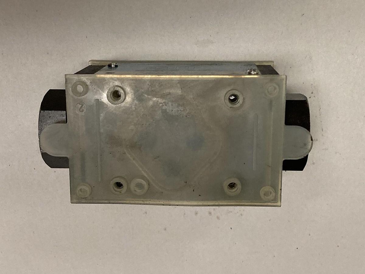 Vickers,DGMPC-3-ABK-BAK-41,Pilot Operated Check Valve