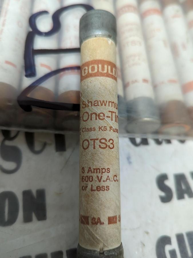 GOULD SHAWMUT,OTS3,ONE-TIME FUSE LOT OF 11 NOS