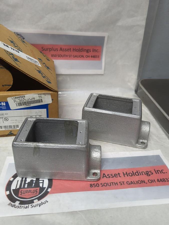 EATON CROUSE-HINDS,FD1,SINGLE GANG BOX SIZE 1/2 INCH BOX OF 2 NOS