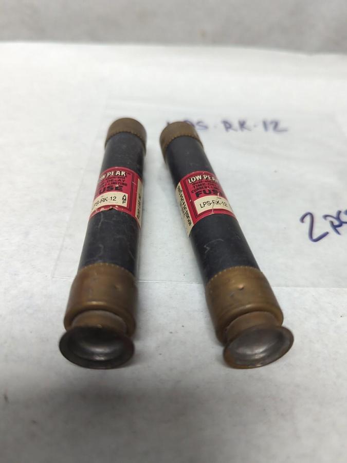 Used COOPER BUSSMANN,LPS-RK-12,LOW-PEAK 12 AMP FUSE LOT OF 2 PRE-OWNED
