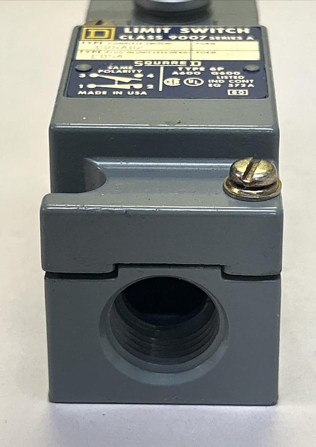 SQUARE D,9007C054B2,LIMIT SWITCH NOS
