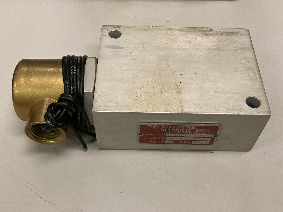 Used Teledyne Republic,961-A3/4D2,Solenoid Valve
