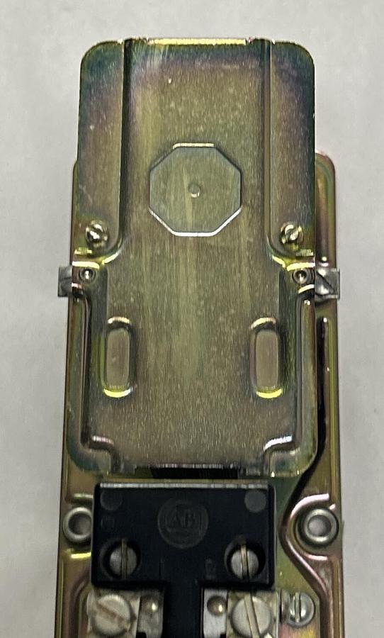 ALLEN BRADLEY,849-ZOD32,PNEUMATIC TIME DELAY RELAY NEW