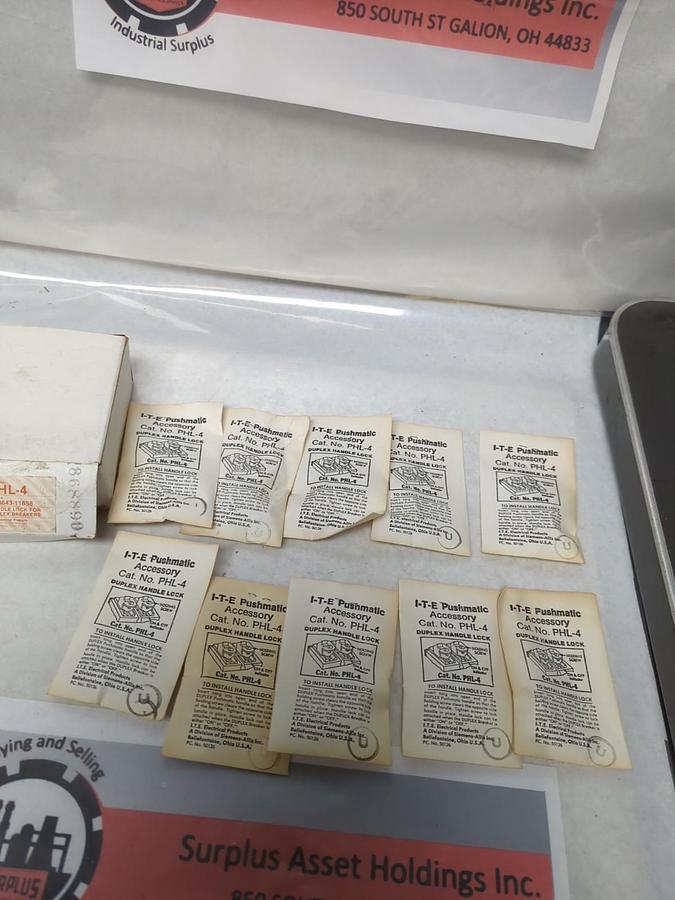 I.T.E./SIEMENS,PHL-4,HANDLE LOCK FOR DUPLEX BREAKERS LOT OF 10 NOS