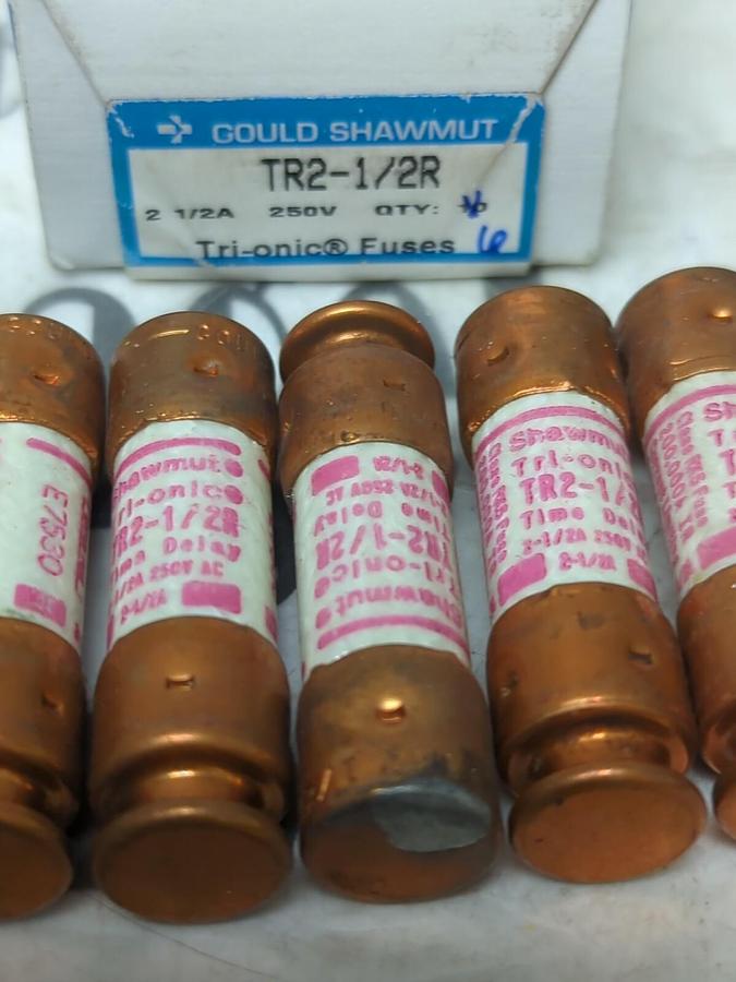 GOULD SHAWMUT,TR2-1/2R,TRI-ONIC FUSE CLASS RK5 BOX OF 6 NOS