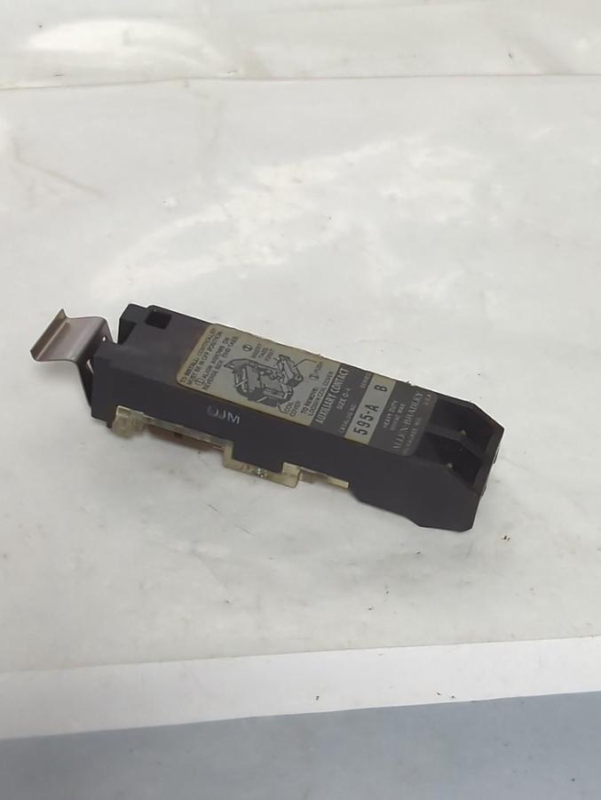 Used ALLEN BRADLEY,595-A,AUXILIARY CONTACT SERIES B PRE-OWNED