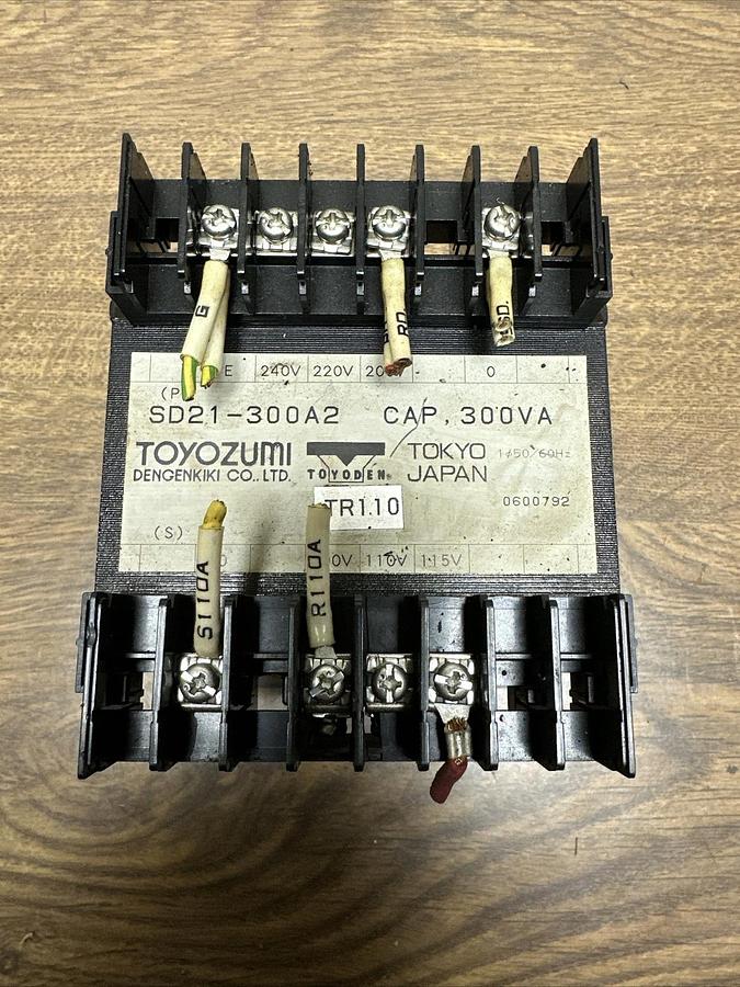 Used Toyozumi Dengenkik,SD21-300A2,300VA Transformer