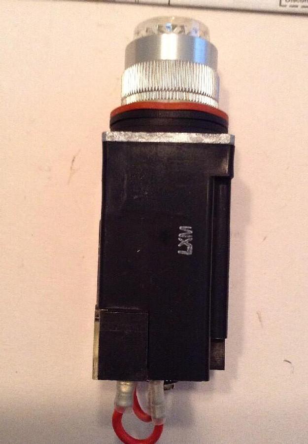 Allen-Bradley,800MR-PT16C,Pilot Light with Term Cover Clear Lens  Series D