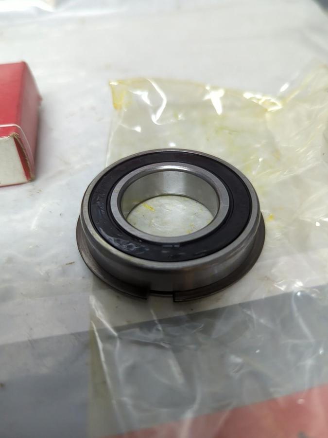 MRC,106KSZZG,RUBBER SEALED WITHBALL BEARING WITH SNAP RING NOS