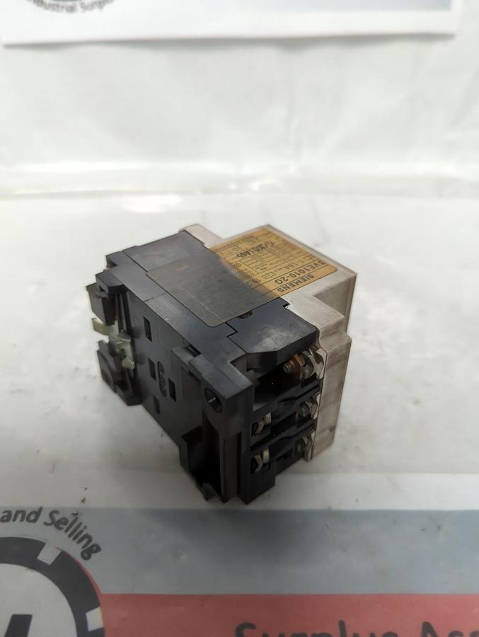 Used SIEMENS,3VE1010-2G,MOTOR STARTER PRE-OWNED