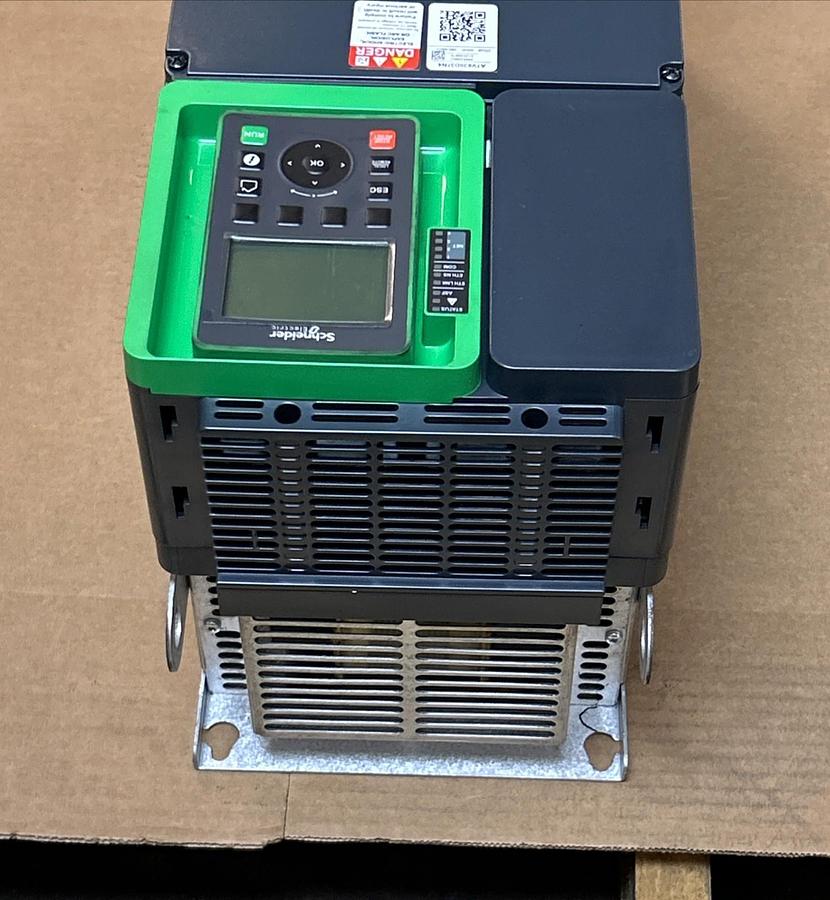 Used SCHNEIDER ELECTRIC,ATV630D37N4,VARIABLE SPEED AC DRIVE 50HP 380-480V