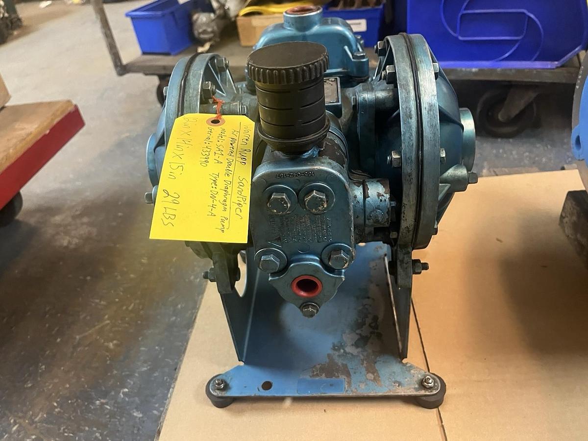 Used WARREN RUPP,SA1-A,SANDPIPER AODD DOUBLE DIAPHRAGM PUMP 1"