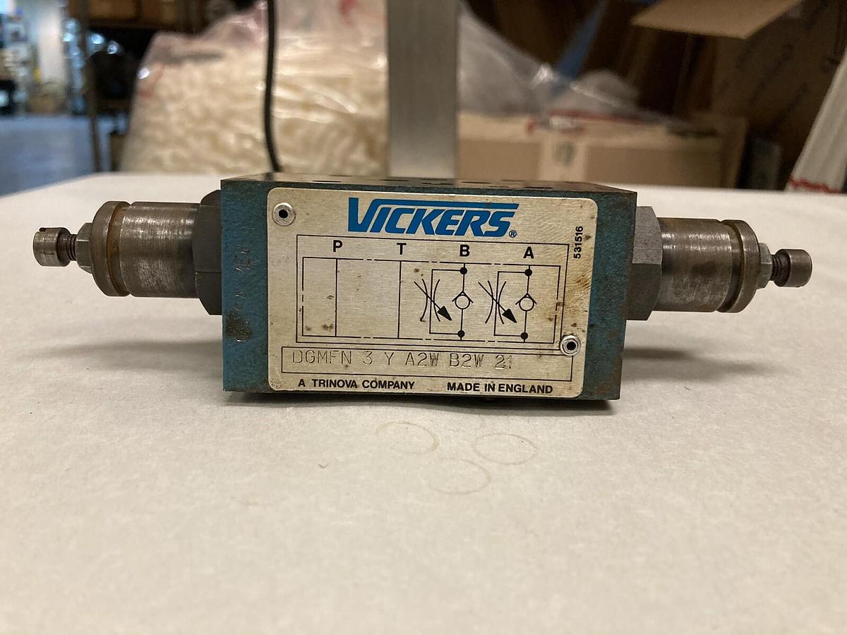 Used Eaton Vickers,DGMFN-3-Y-A2W-B2W-21,Flow Control Valve