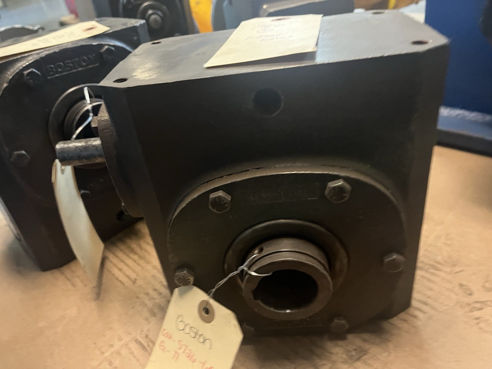 Used BOSTON GEAR,S726-60-G-77,GEAR REDUCER RATIO 60 .83HP