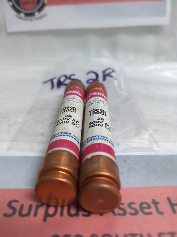 Used FERRAZ SHAWMUT,TRS2R,TRI-ONIC 2 AMP FUSE LOT OF 2 PRE-OWNED