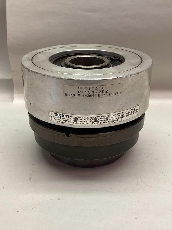 Used Nexen,5H35P4P-1 912210,Pilot-Mount Tooth Clutch 30MM Bore H9 Key