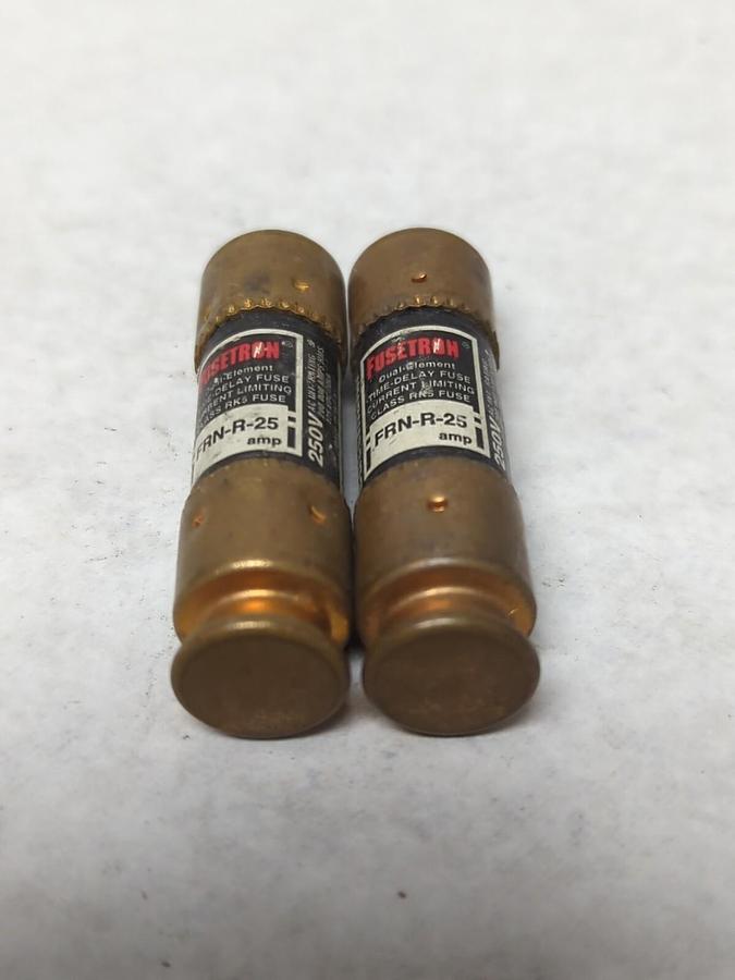 Used COOPER BUSSMANN,FRN-R-25,FUSETRON 25 AMP FUSE LOT OF 2 PRE-OWNED