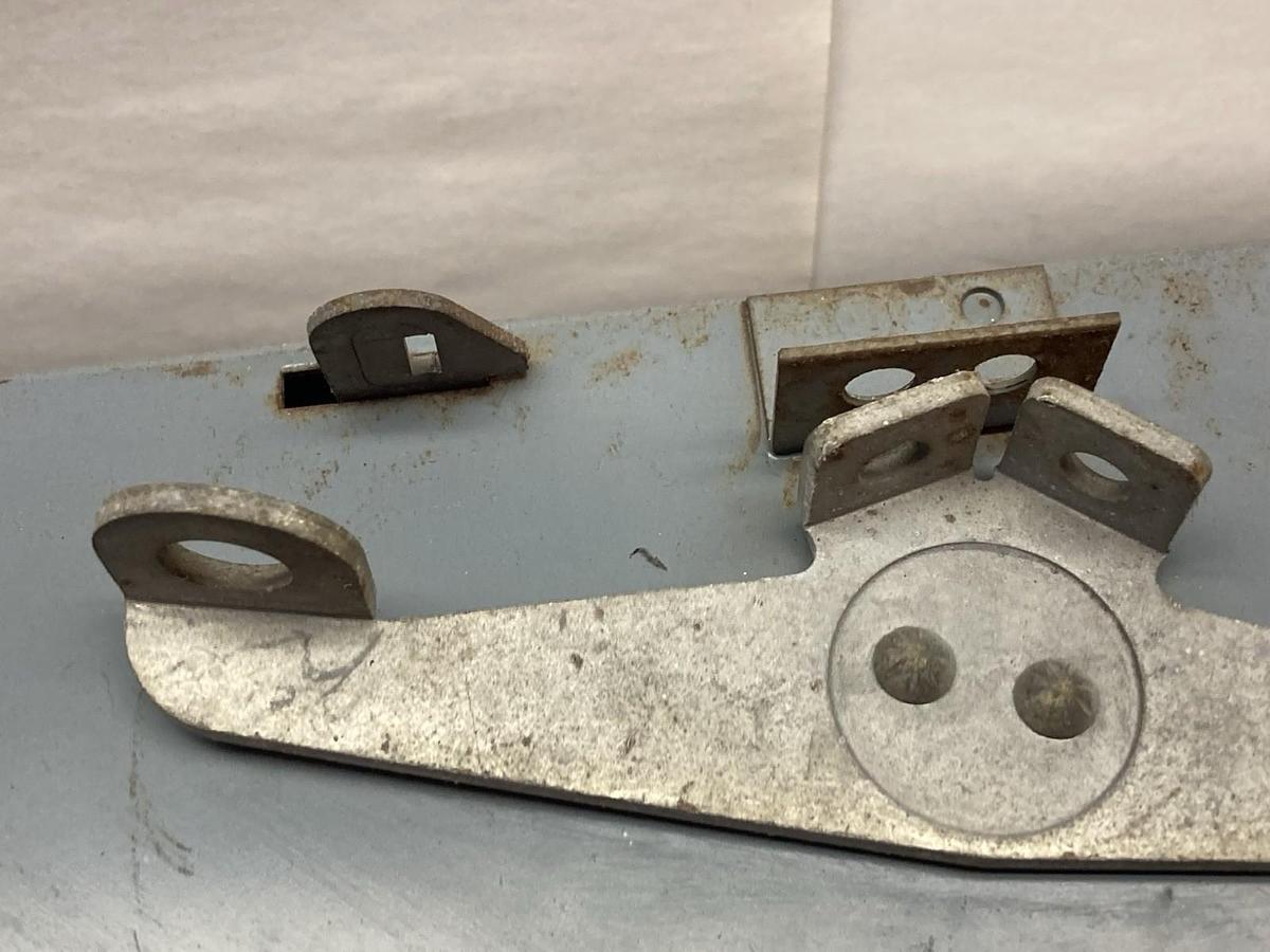 Used Westinghouse,456D-905-G06,Tap De-Ion Switch Busway Plug 30A 277/480Vac 60 Cycles