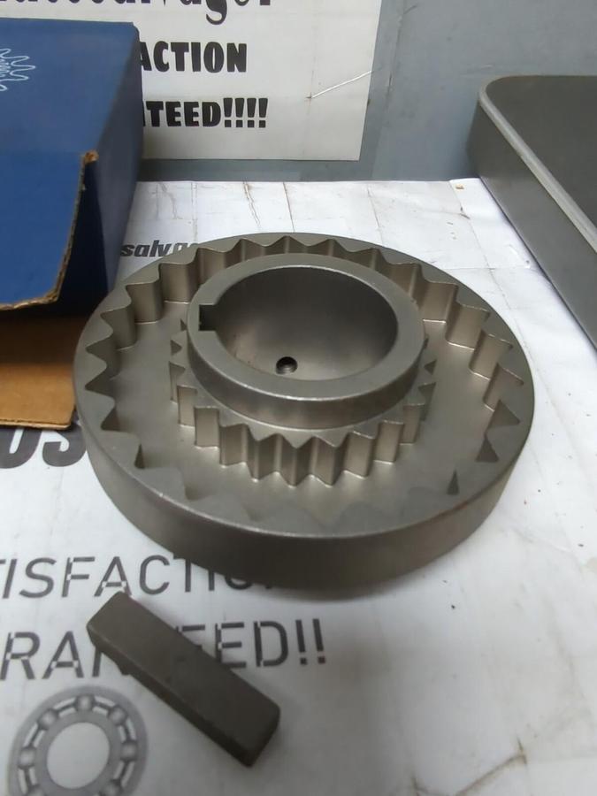 MARTIN,8S 2-1/8,QUADRA-FLEX COUPLING FLANGE