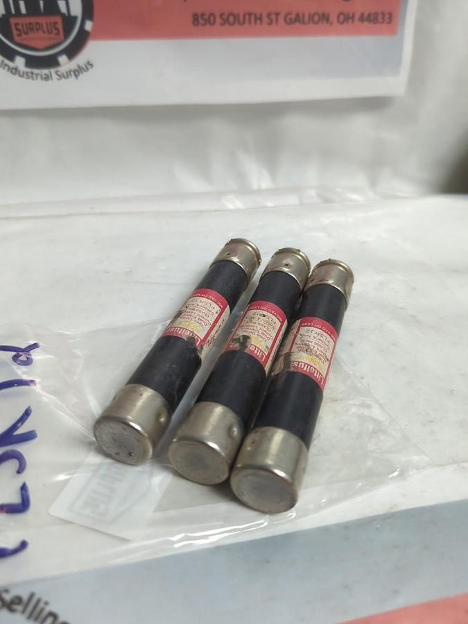 Used LITTELFUSE,FLSR 12,SLO-BLO 12 AMP FUSE LOT OF 3 PRE-OWNED