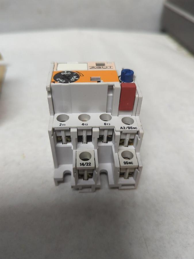 JOSLYN CLARK,MT03D,OVERLOAD RELAY AGUT 43-0.65A 600V NOS