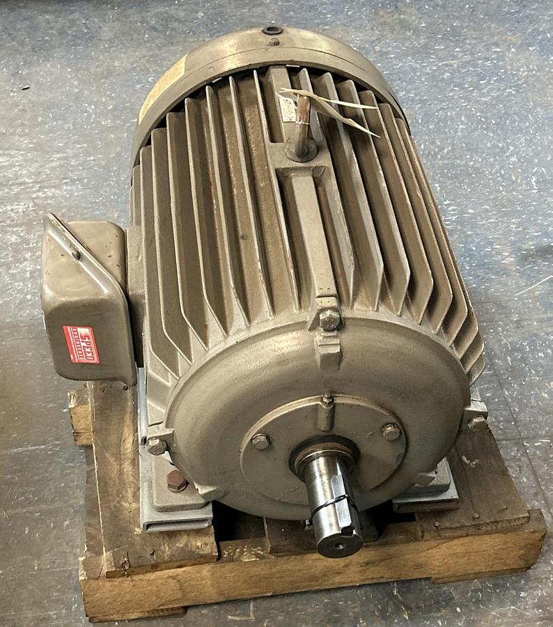 Used MAGNETEK,F39135460,MOTOR 25HP 1180RPM 460V 3PH 324T FRAME