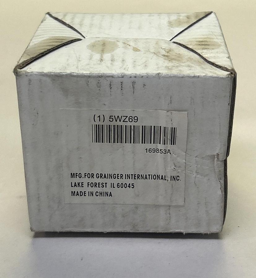 GRANGER,5WZ69,PRESSURE GAUGE 200PSI 2-1/2INCH NOS