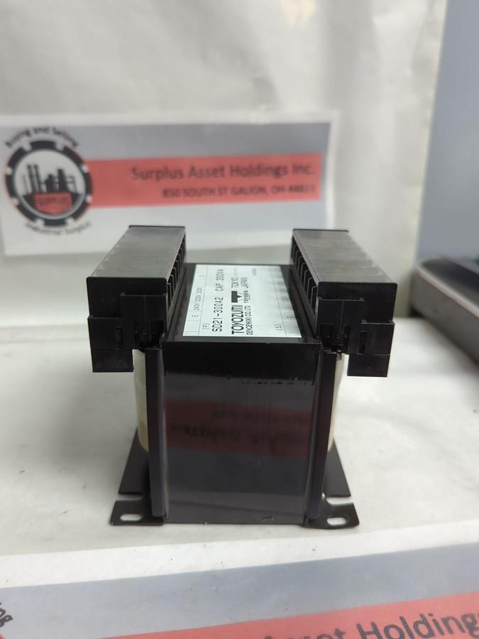 Used TOYOZUMI,SD21-300AZ,TRANSFORMER CAP 300VA PRE-OWNED