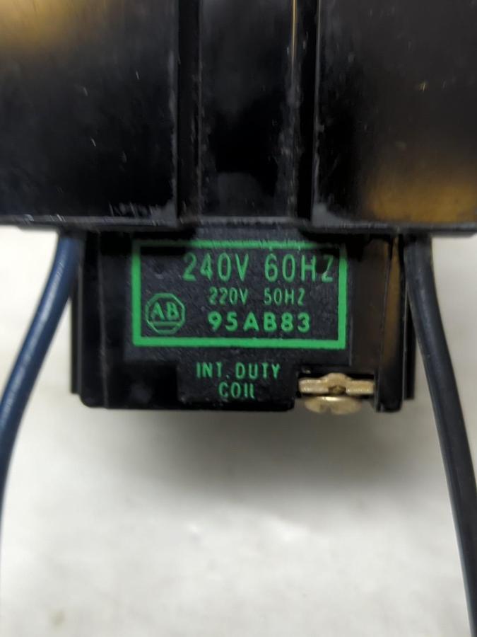 Used ALLEN BRADLEY,95AB83,OPERATING COIL 240V 60HZ PRE-OWNED