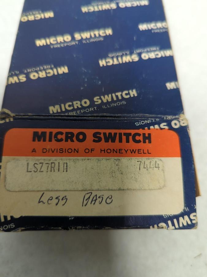 MICRO SWITCH,LSZ7R1A,LIMIT SWITCH 10 AMP 600 VAC NOS