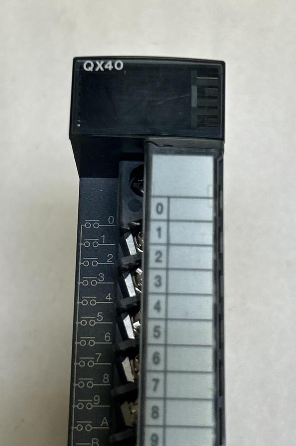 Used MITSUBISHI,QX40,INPUT MODULE