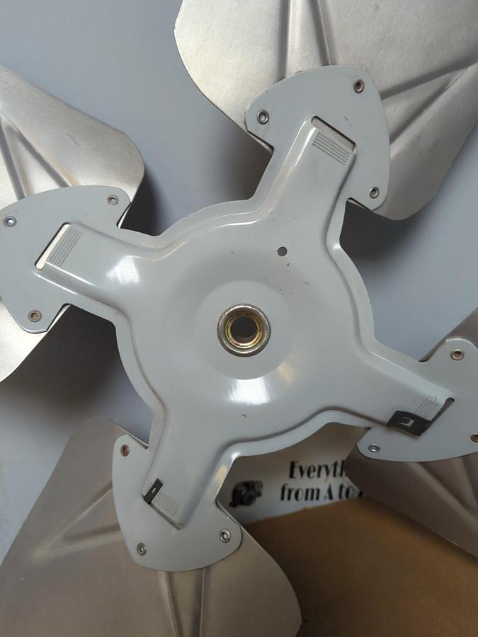 SERVICE FIRST,FAN02215,4-BLADE ALUMINUM FAN 28 IN DIA 29 DEG PITCH CW 5/8IN BORE