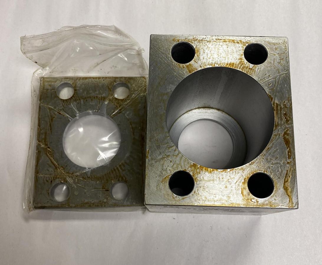 Inserta,ICFS-B-6132,Hydraulic Check Valve Body Flange NOS