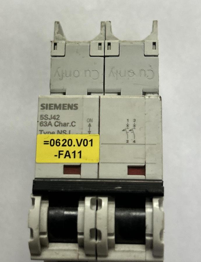 Used SIEMENS,5SJ4263-7HG41,MINIATURE CIRCUIT BREAKER 63A 240V 2P