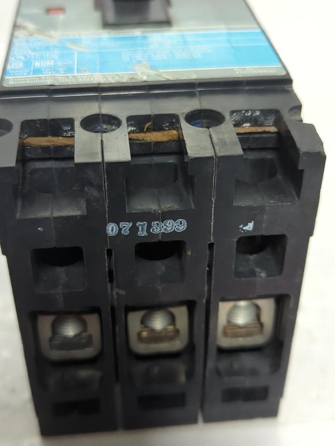 Used SIEMENS,ED43B060,CIRCUIT BREAKER 60 AMP 480 V 3-POLE PRE-OWNED