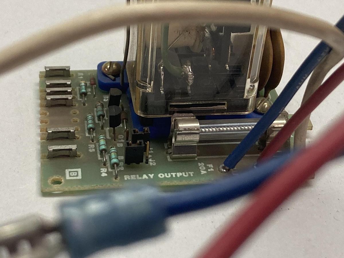 Used Barber-Colman,33-1111-2,Circuit Board