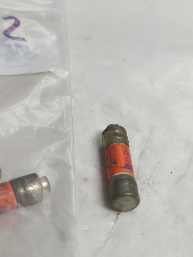 Used FERRAZ SHAWMUT,ATQR 2,AMP-TRAP 2 AMP FUSE LOT OF 7 NOS