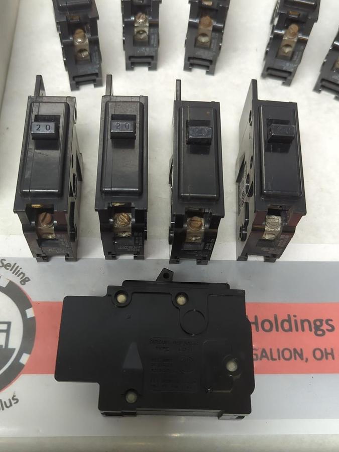 Used I.T.E.,BQ1-B020,CIRCUIT BREAKER 20 AMP 1-POLE LOT OF 10 PRE-OWNED