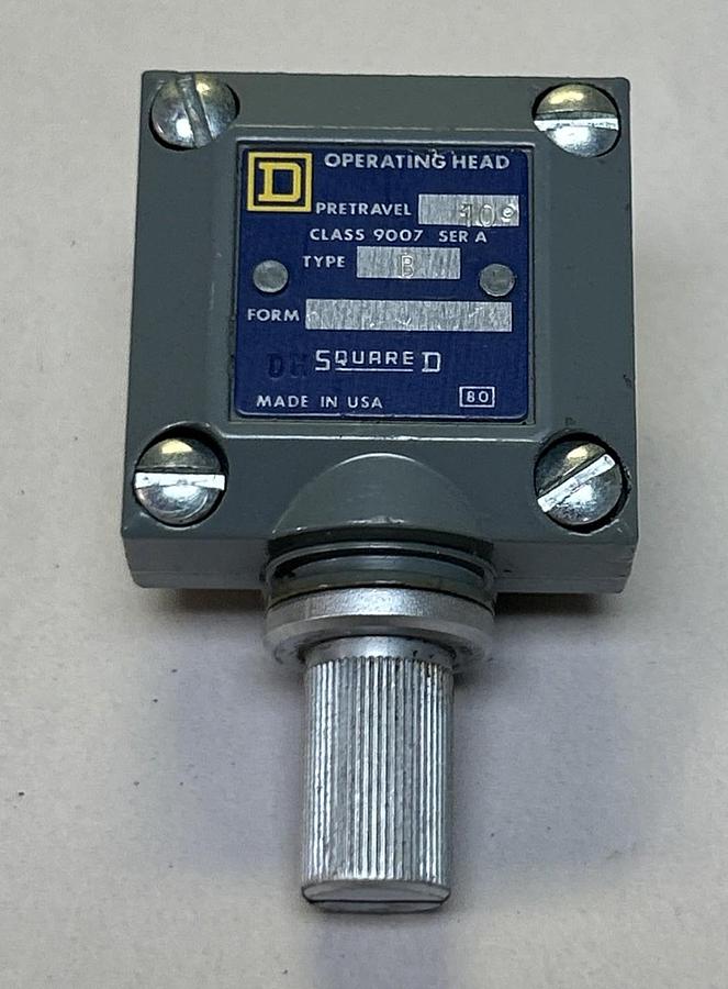 Used SQUARE D,9007B,LIMIT SWITCH HEAD