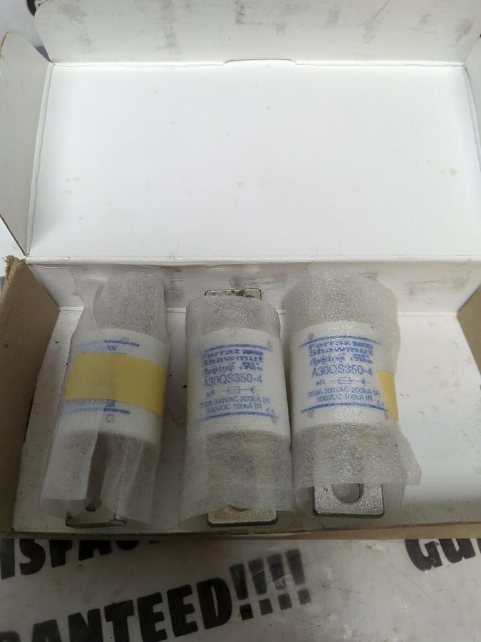 FERRAZ SHAWMUT MERSEN,A30Q350-4,AMP-TRAP FUSE BOX OF 3 NOS