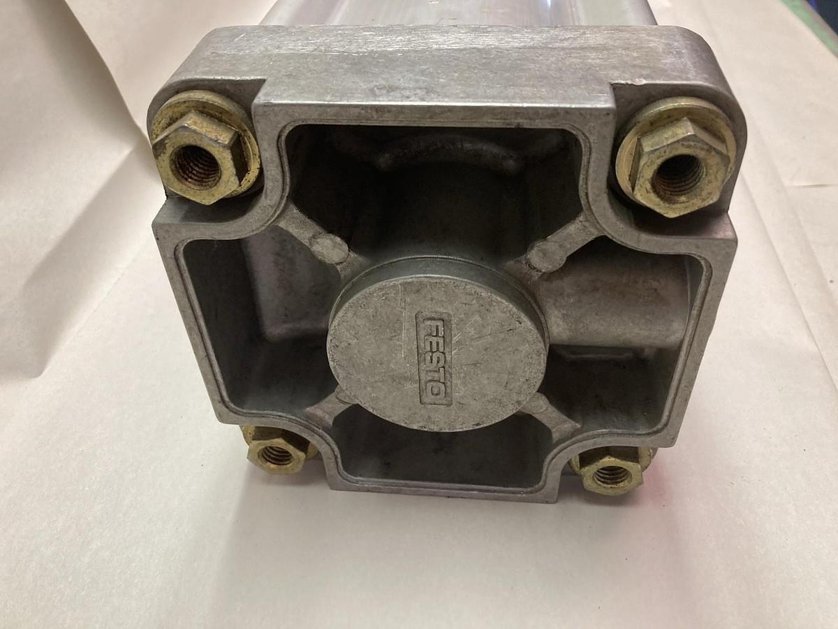 Used Festo,DNGU-125-260-PPV-A,Pneumatic Cylinder 12bar 180PSI