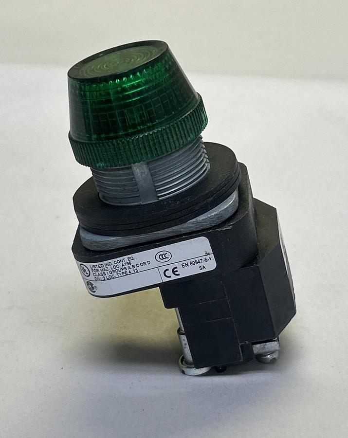 ALLEN BRADLEY,800T-P16,GREEN PILOT LIGHT NOS