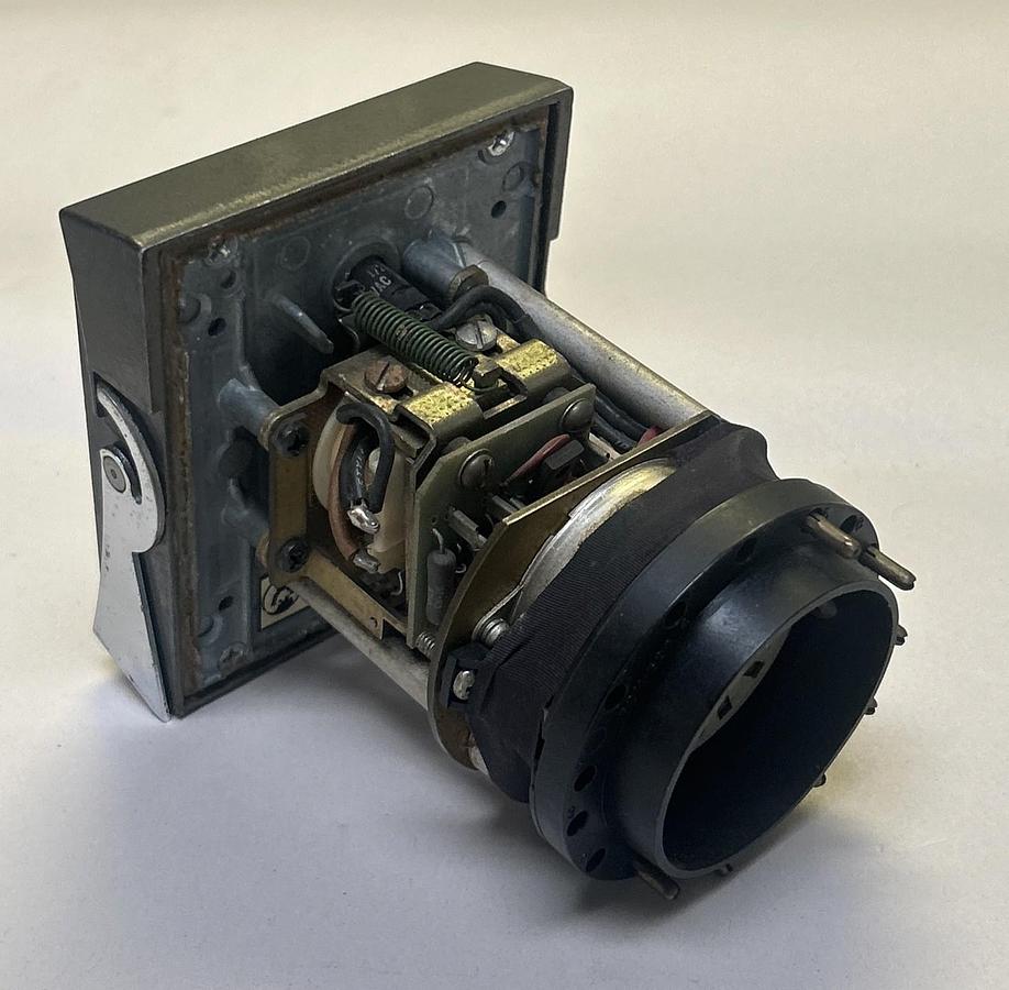 Used EAGLE SIGNAL,HP72A6,TIMER