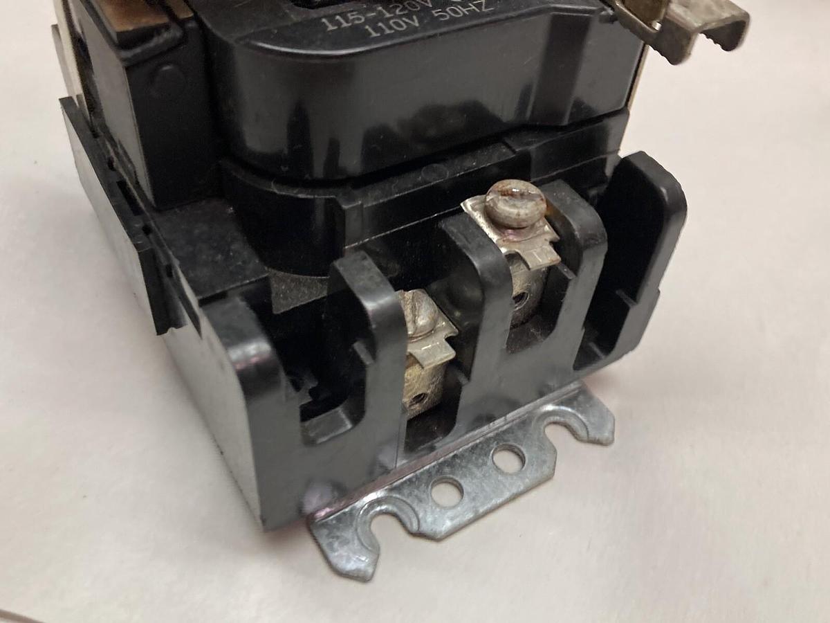 Used General Electric,CR360L312,Contactor Ser A 115-120V 60hz
