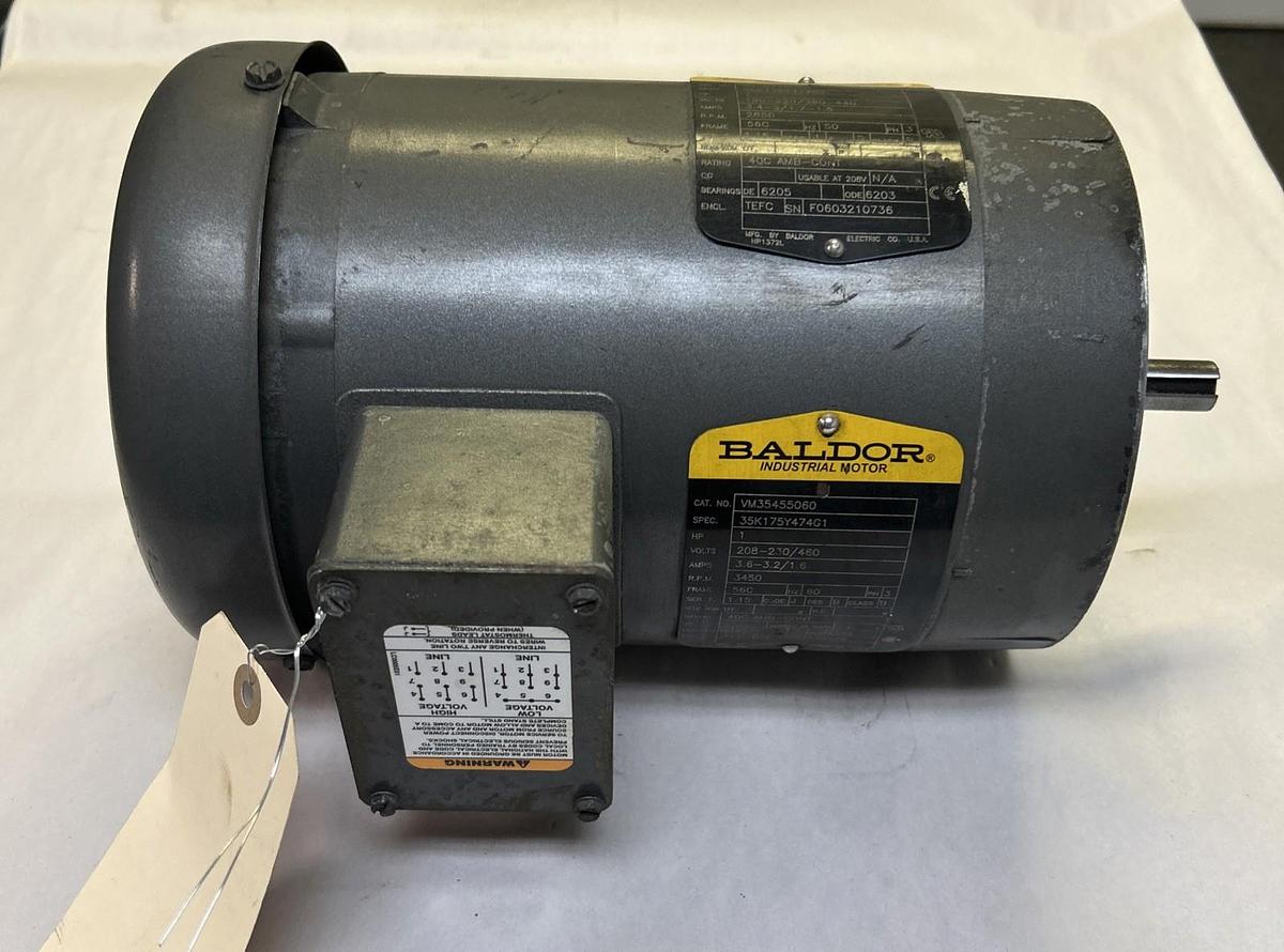Used BALDOR,VM35455060,INDUSTRIAL MOTOR 1HP 2850RPM 190-220/380-440V 3PH 56C FRAME