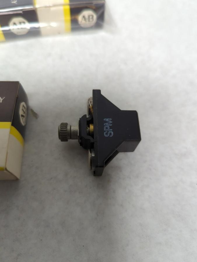 ALLEN BRADLEY,W32,THERMAL OVERLOAD HEATER ELEMENT LOT OF 3 NOS