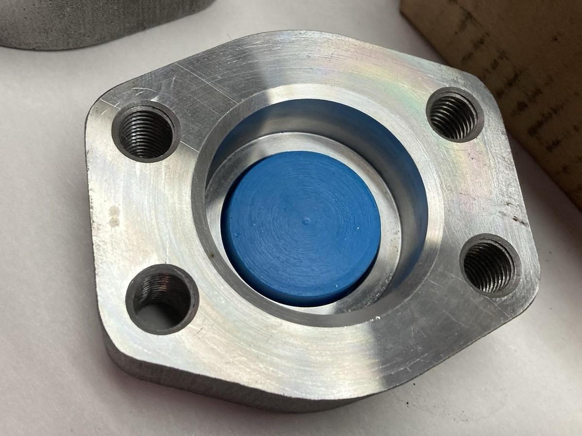 Dixon,W61-24-24,Hydraulic 4-Bolt Flange BOX OF 4