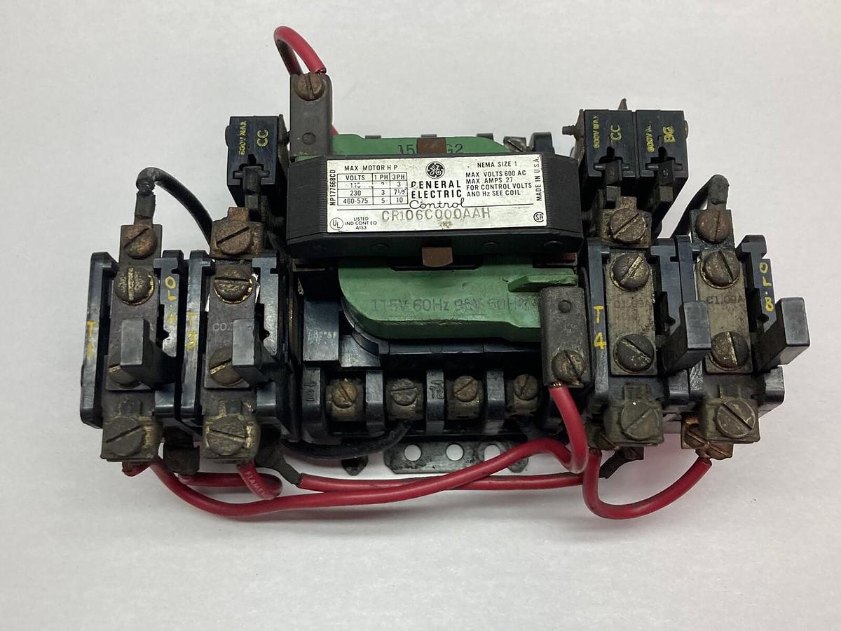 Used General Electric,CR106C000AAH,Size 1 Control Relay 600VAC 27A 10Hp 115V Coil