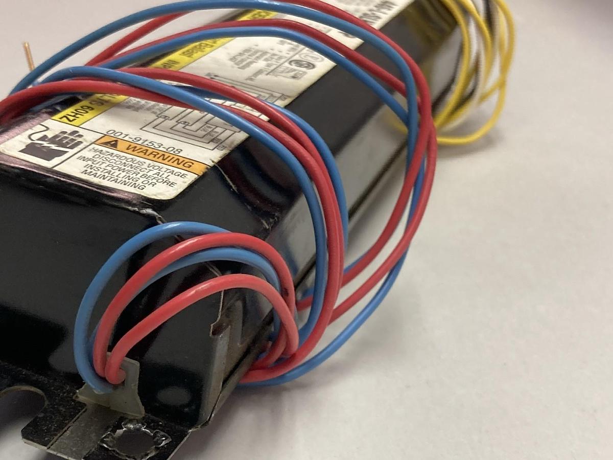 Used Magnetek,446-L-SLH-TC-P,Universal Wat Reducer Rapid Start Ballast 120V 60HZ