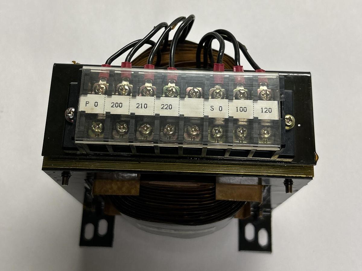 Used CHUO ELECTRIC,UN-10,TRANSFORMER 500VA